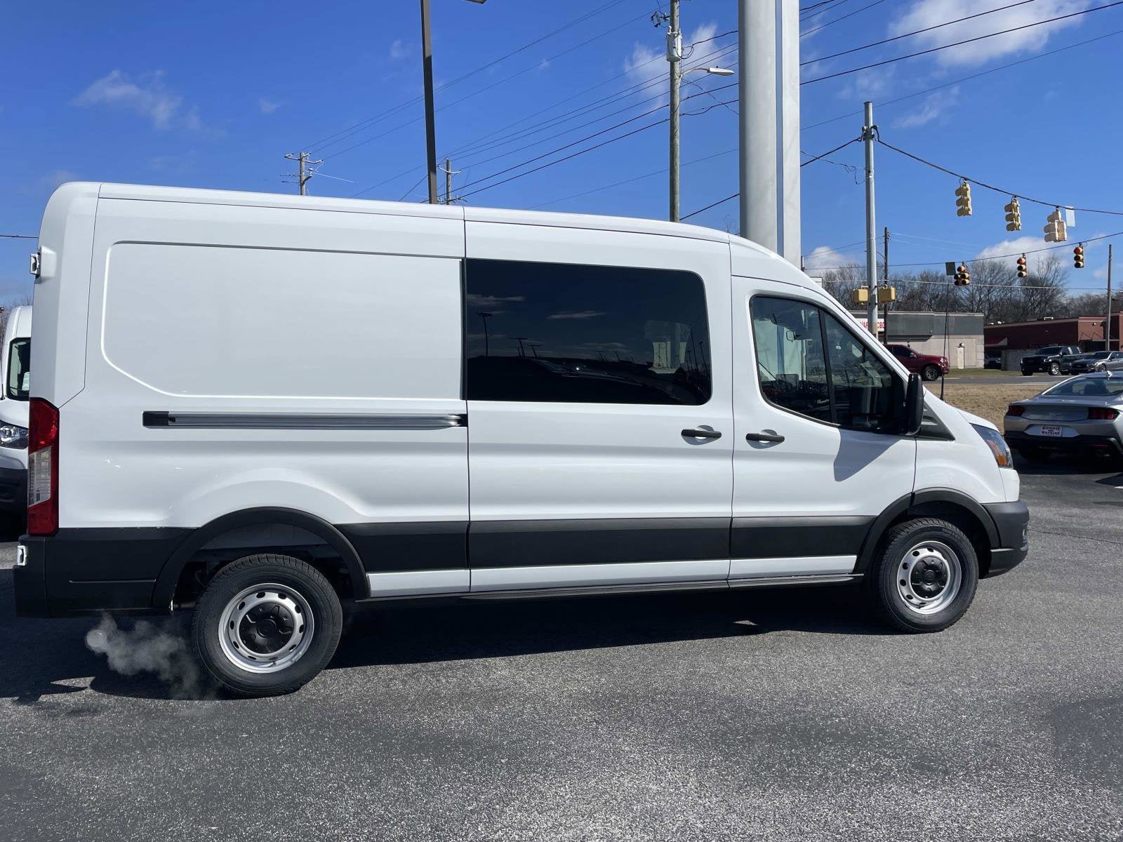 New 2026 Ford Transit 250 148 Medium Roof w/ Load Area Protection Package RWD image 2