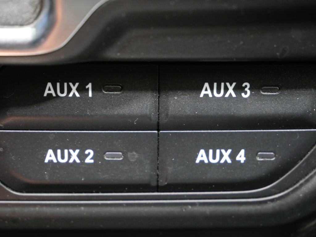 Used 2022 Jeep Wrangler Unlimited Sport AWD/4WD image 22
