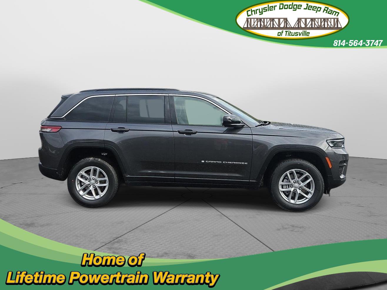 New 2025 Jeep Grand Cherokee Laredo X w/ Luxury Tech Group I image 32