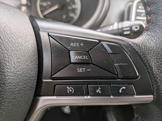 Used 2020 Nissan Kicks SR w/ SR Premium Package image 14