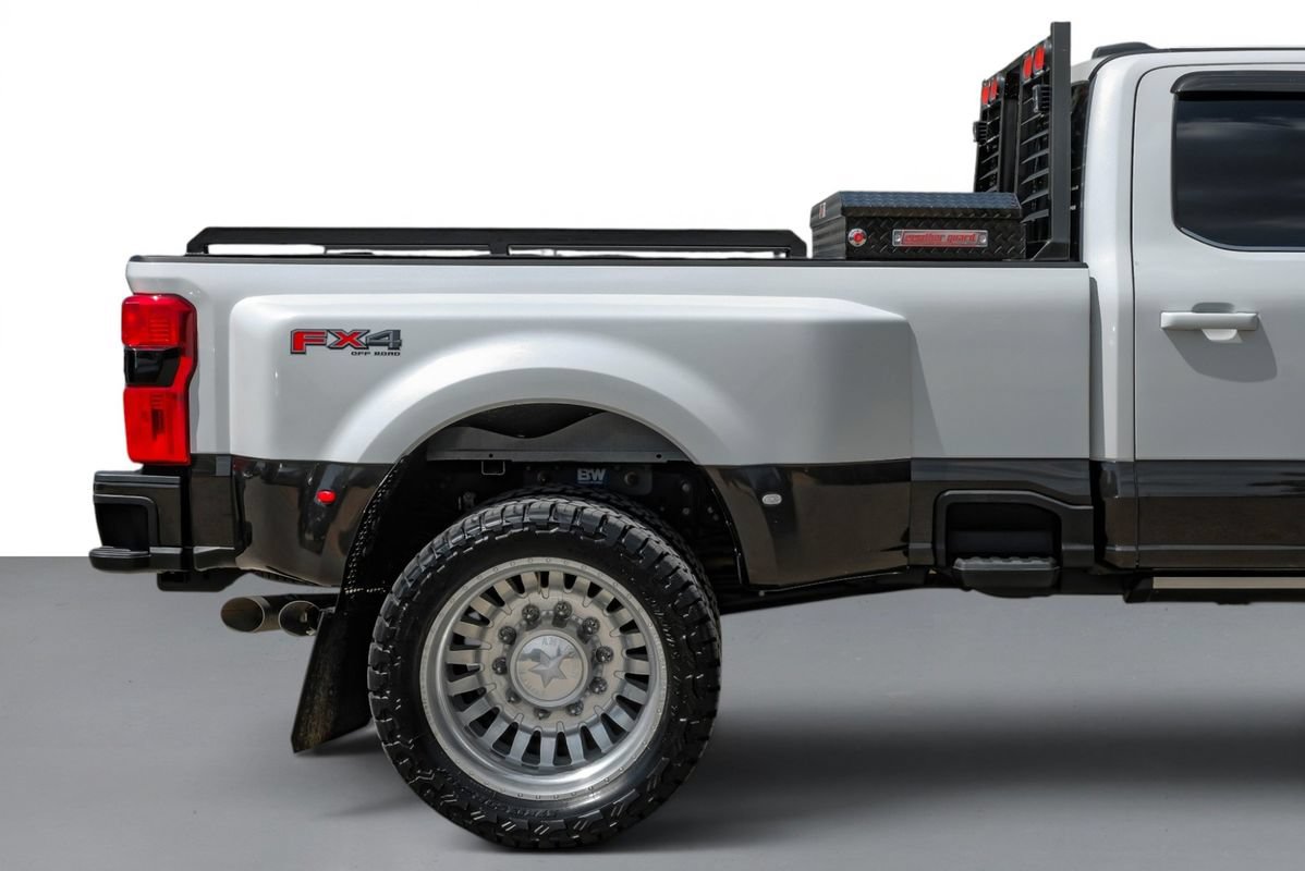 Used 2024 Ford F350 King Ranch w/ FX4 Off-Road Package AWD/4WD image 6