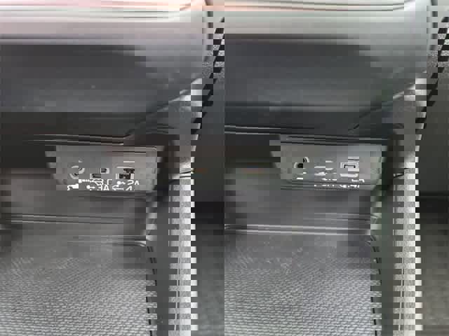 Used 2025 Subaru Impreza 2.0i Sport image 27