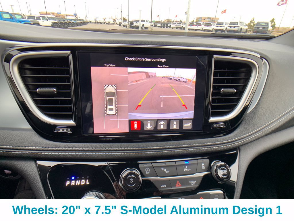 New 2026 Chrysler Pacifica Limited w/ S Appearance Package AWD/4WD image 21