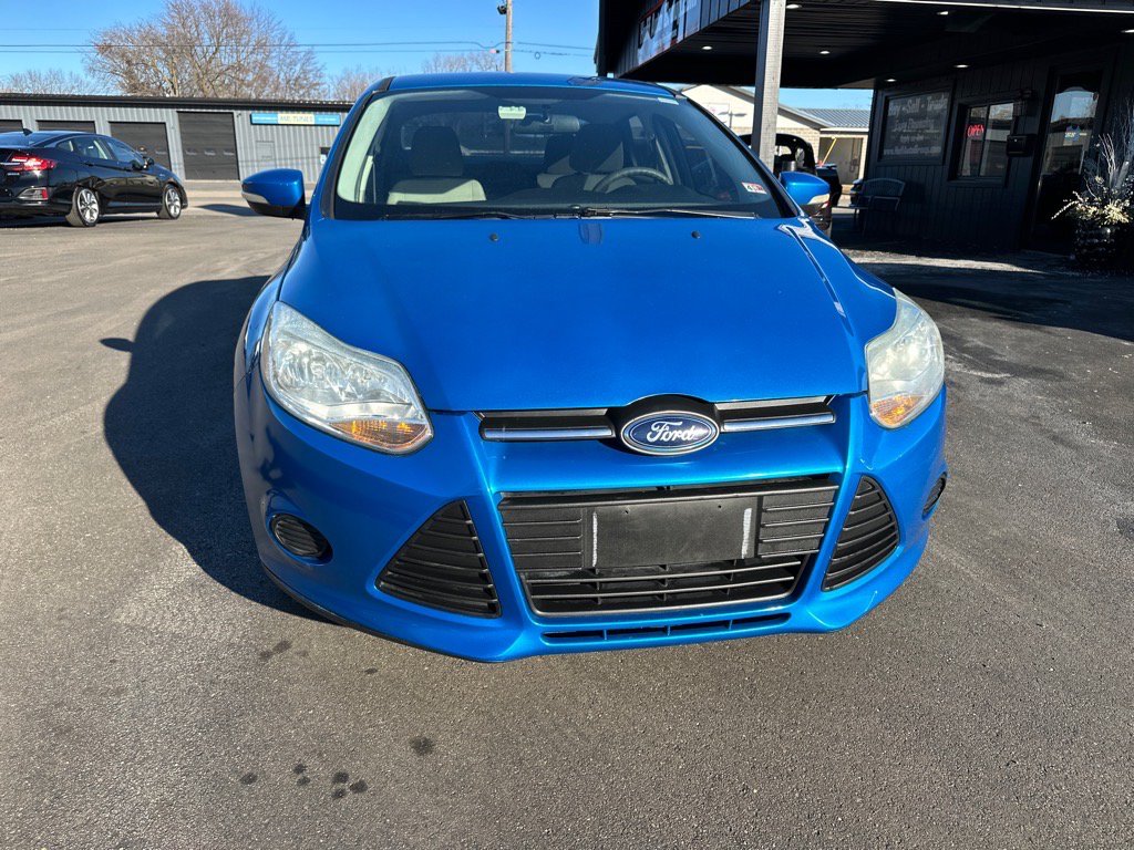 Used 2013 Ford Focus SE FWD image 3
