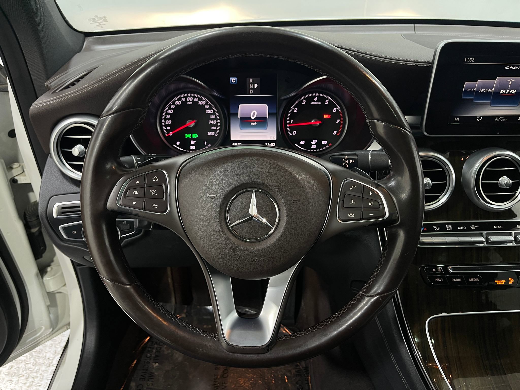 Used 2017 Mercedes-Benz GLC 300 GLC 300 image 23