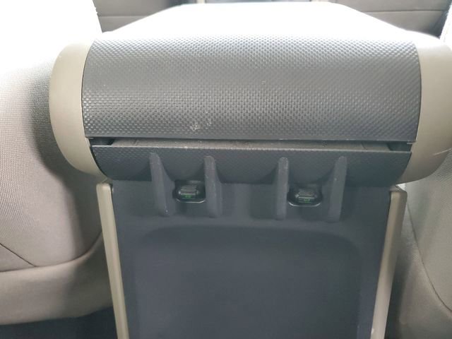 Used 2010 Jeep Wrangler Unlimited Sahara w/ Trailer Tow Group image 19