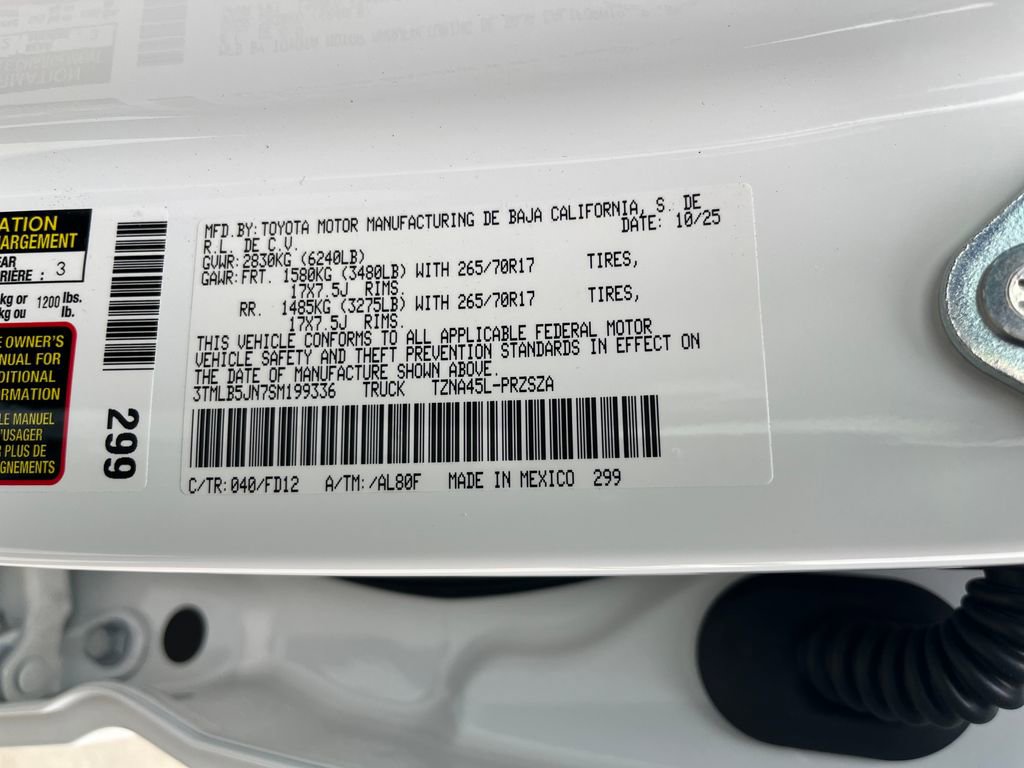 New 2025 Toyota Tacoma TRD Off-Road image 28
