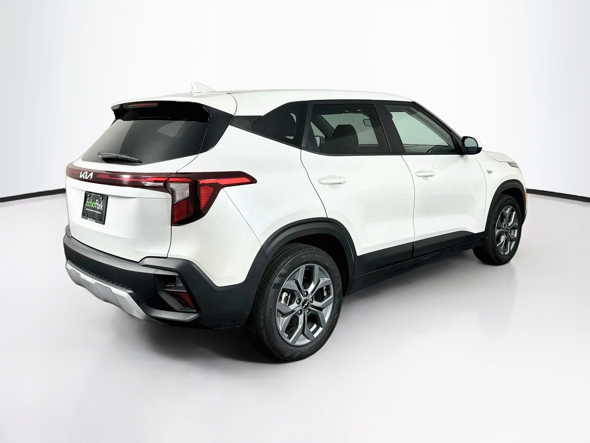 Used 2026 Kia Seltos LX FWD image 9