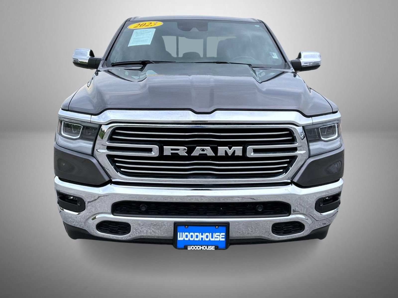 Used 2023 RAM 1500 Laramie AWD/4WD image 2