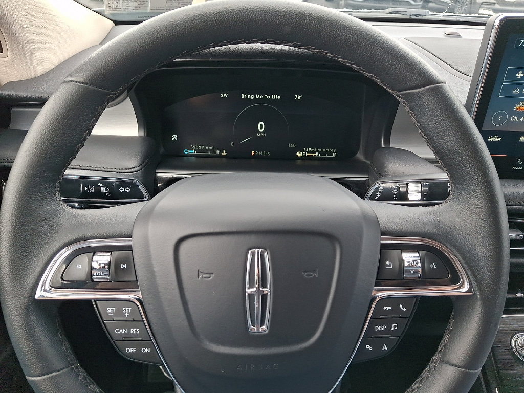 Certified 2023 Lincoln Nautilus AWD w/ Premium Package image 20