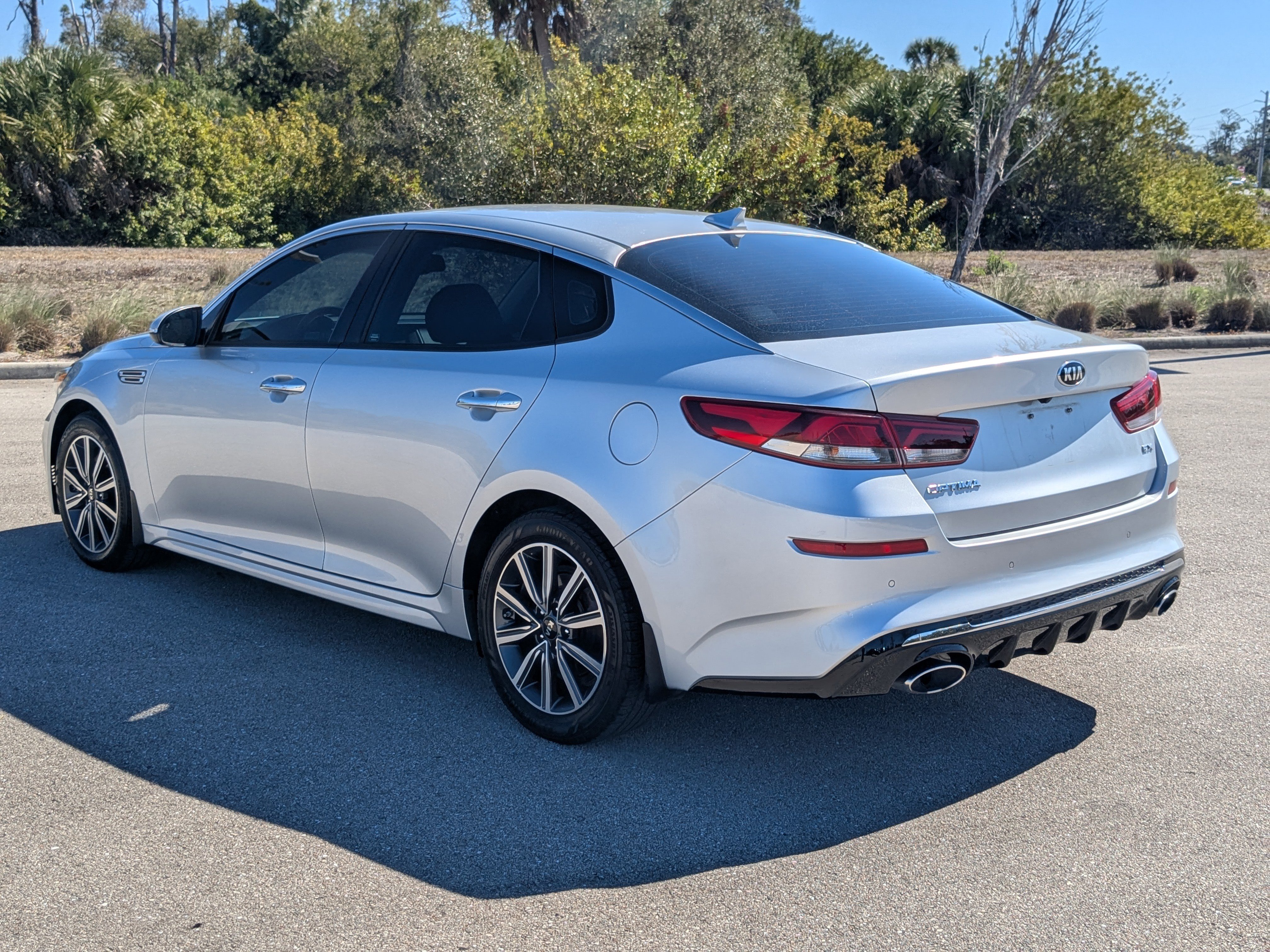 Used 2019 Kia Optima EX image 7