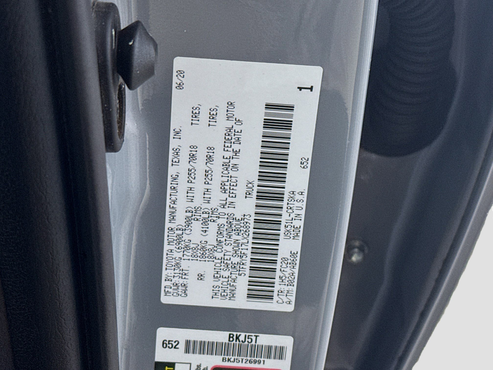 Used 2020 Toyota Tundra SR5 w/ SR5 Upgrade Package image 39