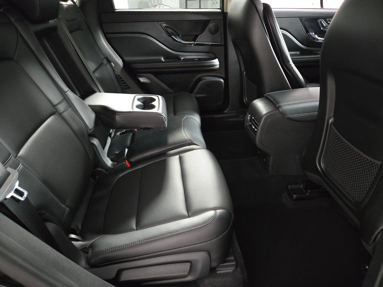 New 2026 Lincoln Corsair Premiere AWD/4WD image 17
