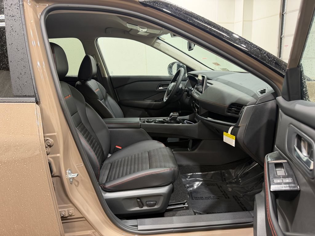 New 2026 Nissan Rogue SV w/ Rock Creek Premium Package AWD/4WD image 28