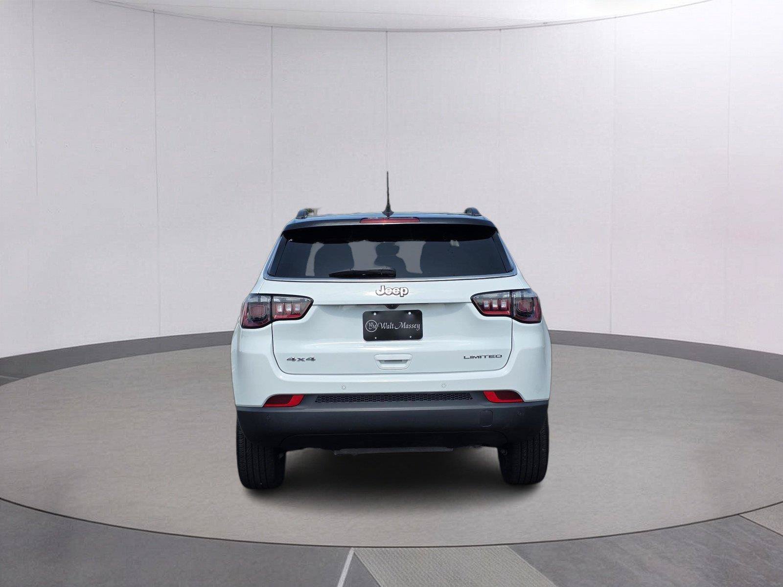 Certified 2025 Jeep Compass Limited AWD/4WD image 6