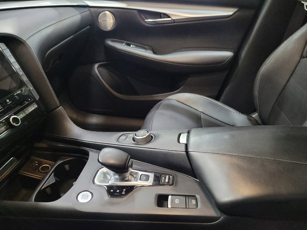Used 2019 INFINITI QX50 Essential w/ Premium Heat Package AWD/4WD image 26