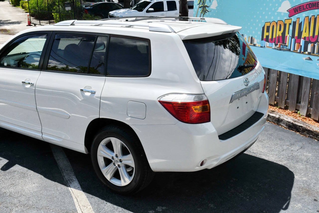 Used 2010 Toyota Highlander Limited AWD/4WD image 12