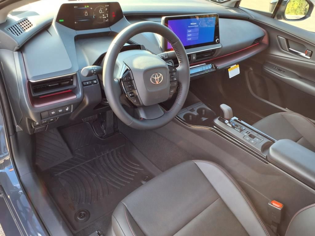 New 2026 Toyota Prius Plug-In Hybrid image 4