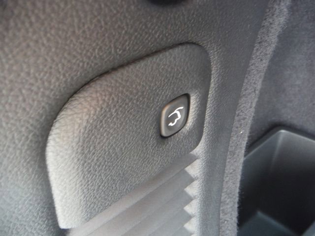 Used 2022 Dodge Durango R/T w/ Tow 'N Go Package AWD/4WD image 63