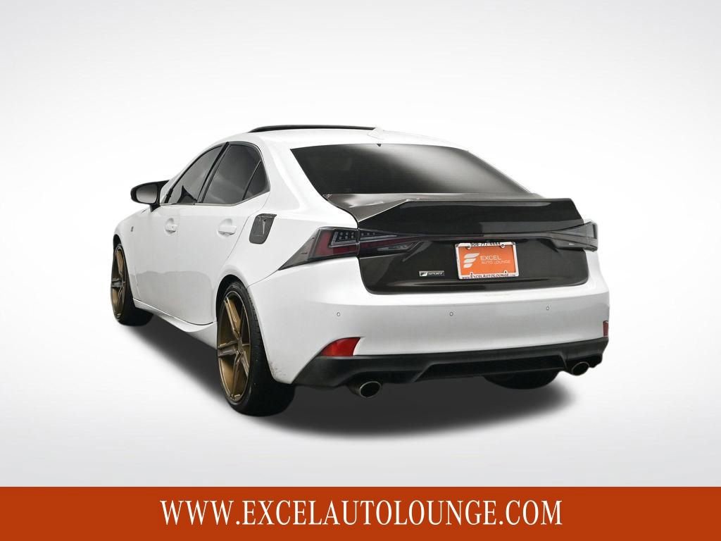 Used 2018 Lexus IS 300 F Sport image 4
