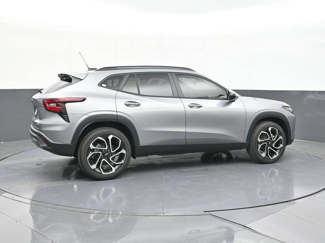 New 2026 Chevrolet Trax RS w/ Driver Confidence Package FWD image 11