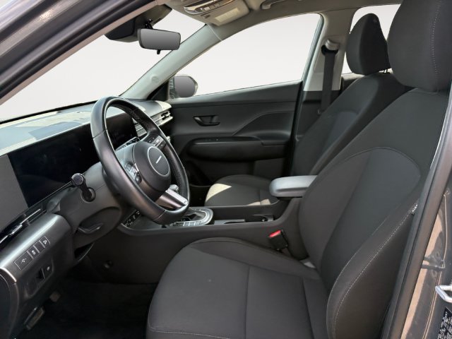 Used 2025 Hyundai Kona SEL AWD/4WD image 9