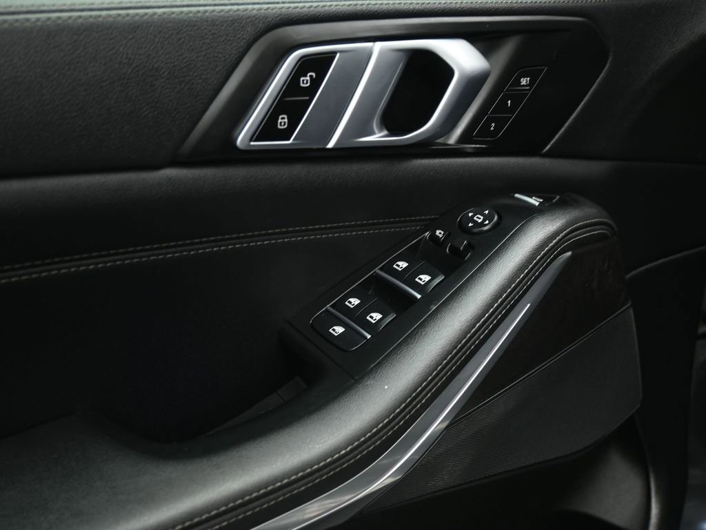 Used 2023 BMW X5 xDrive40i image 10