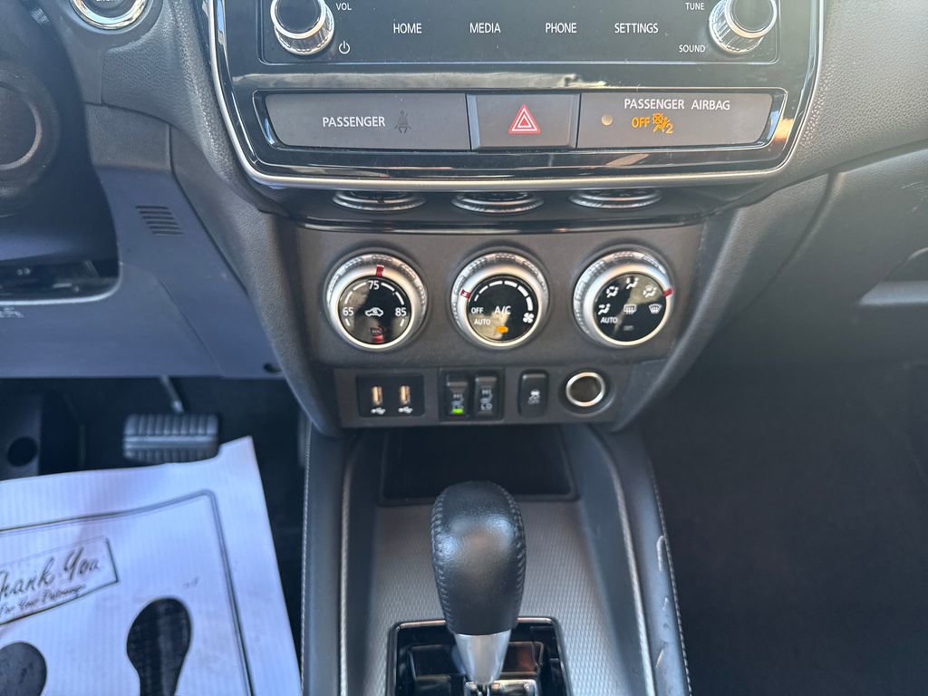 Used 2021 Mitsubishi Outlander Sport SE image 23