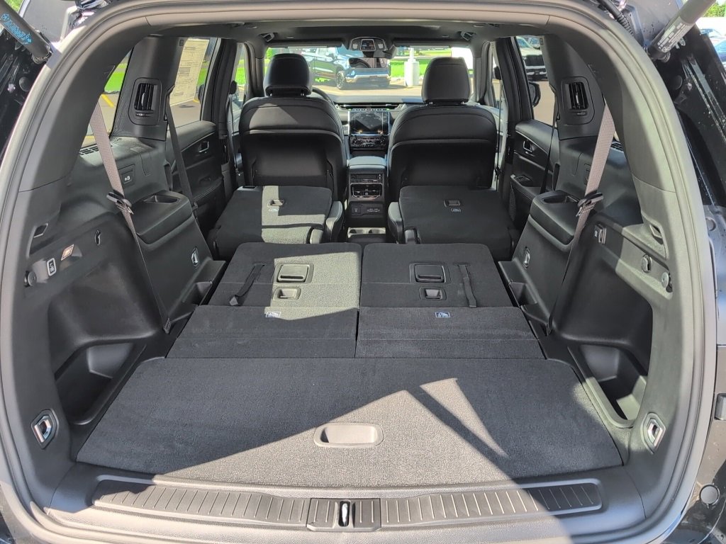 New 2025 Jeep Grand Cherokee L Altitude image 14