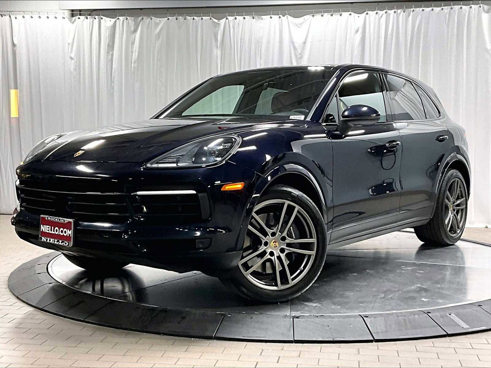 Used 2023 Porsche Cayenne video 1