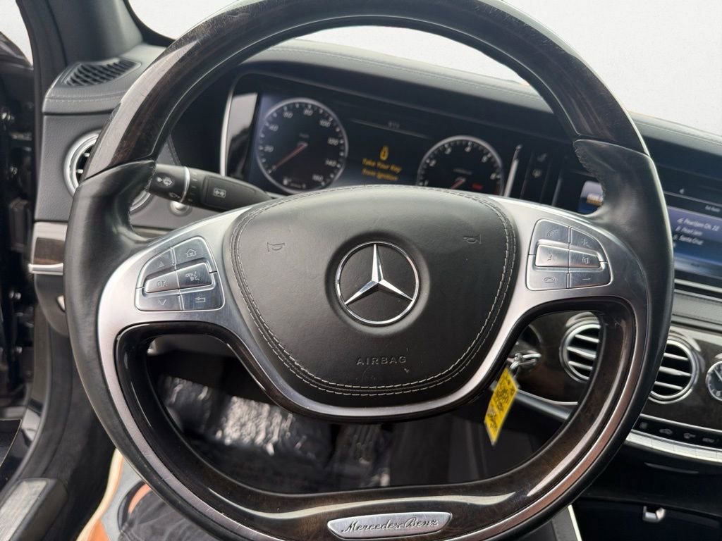 Used 2017 Mercedes-Benz S 550 Sedan image 12