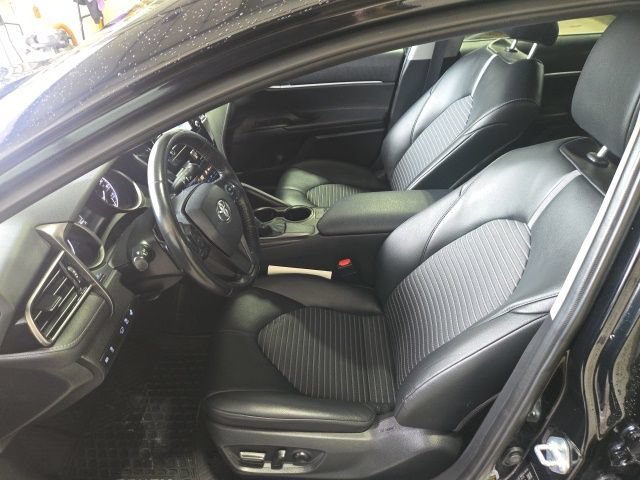 Used 2023 Toyota Camry SE FWD image 16