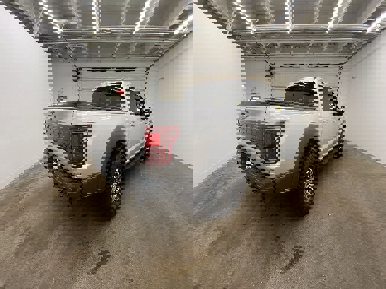 Used 2018 Ford F150 Raptor w/ Equipment Group 802A Luxury image 6