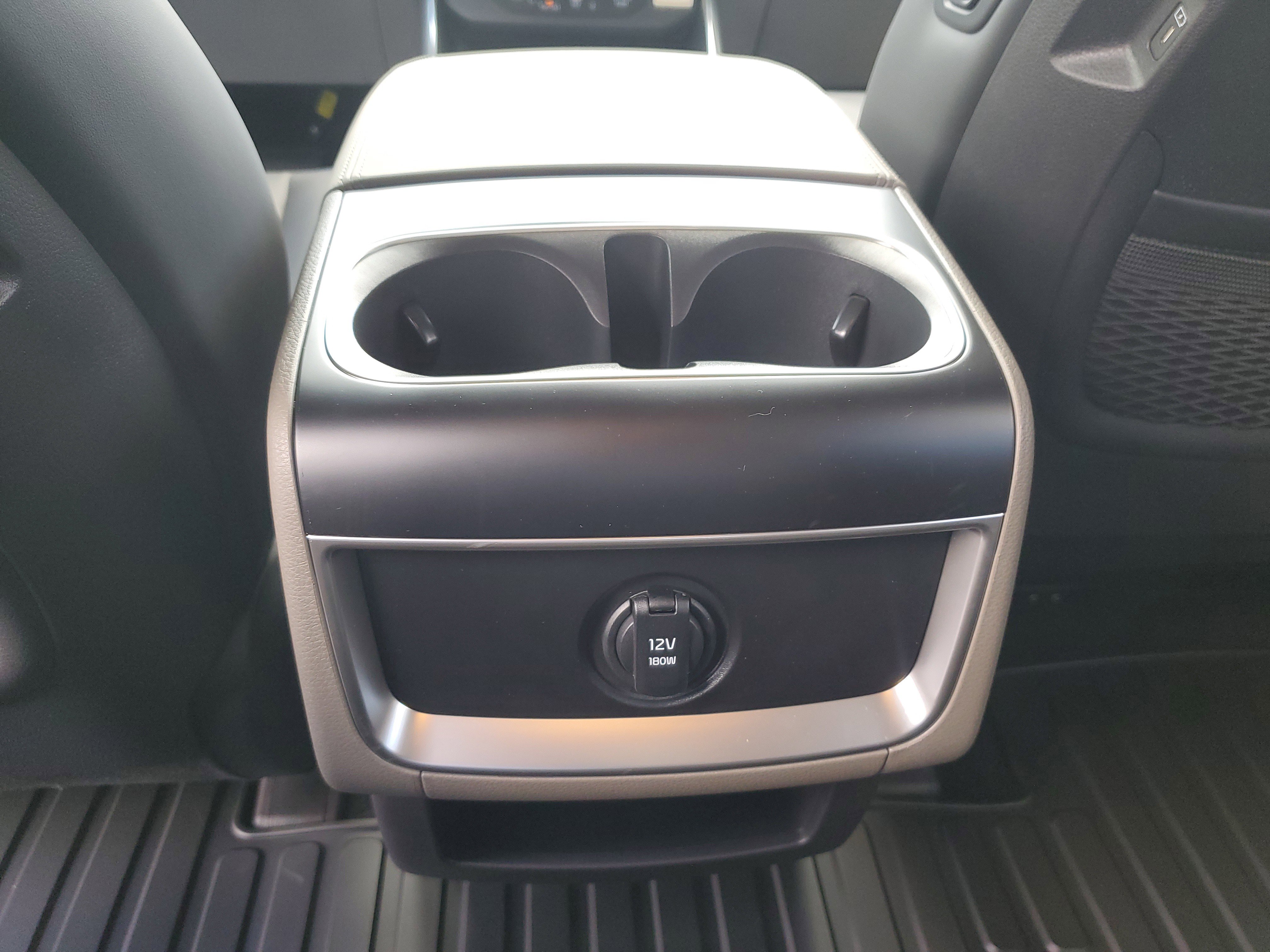 New 2025 Kia Carnival EX image 13