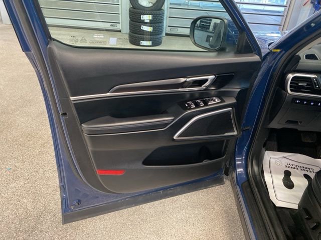 Used 2025 Kia Telluride S AWD/4WD image 26