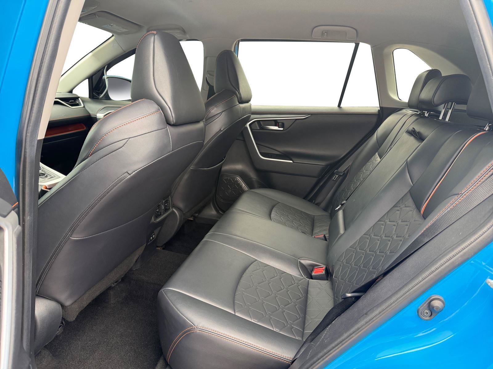 Used 2020 Toyota RAV4 Adventure AWD/4WD image 19