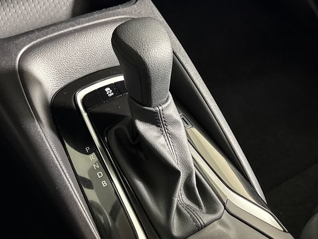 Certified 2025 Toyota Corolla LE FWD image 38