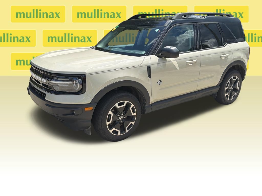 Used 2024 Ford Bronco Sport Outer Banks AWD/4WD image 13