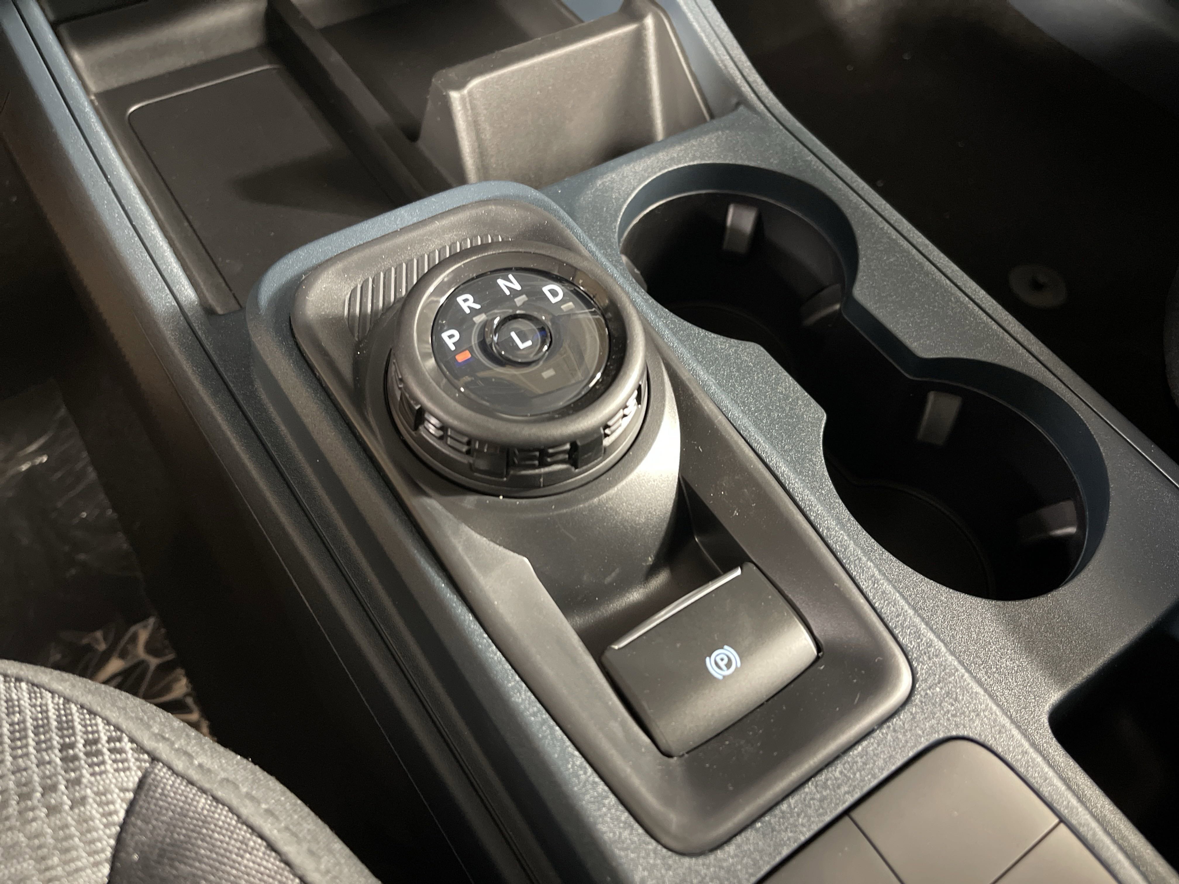 New 2025 Ford Maverick XL image 26