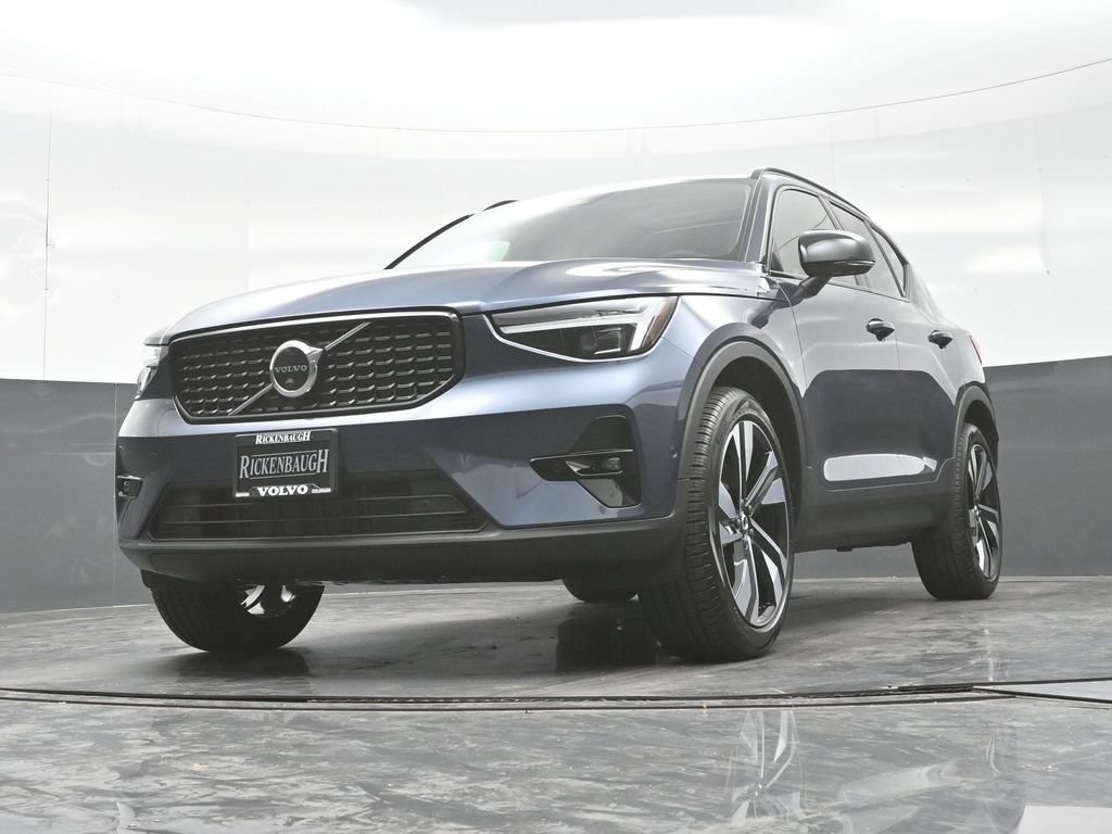 New 2026 Volvo XC40 B5 Ultra w/ Protection Package Premier AWD/4WD image 24