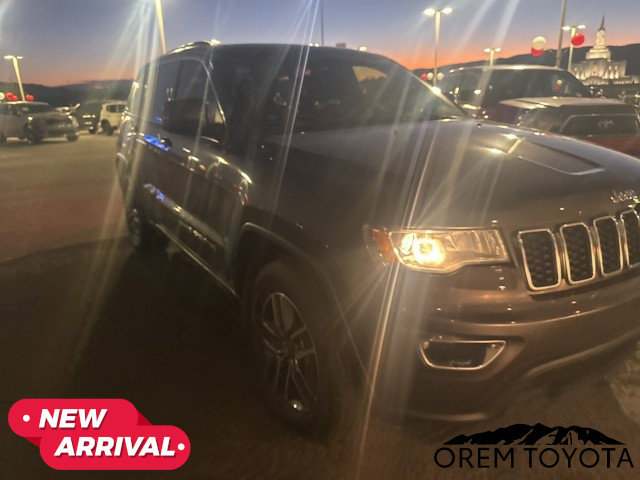 Used 2019 Jeep Grand Cherokee Laredo w/ Laredo X Package