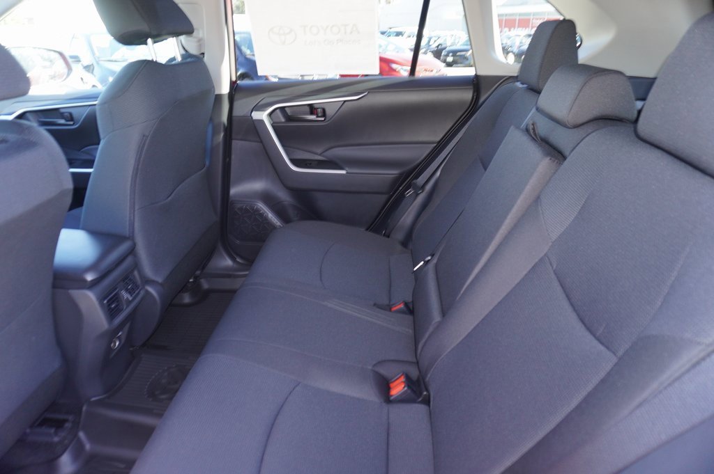 New 2025 Toyota RAV4 LE image 8