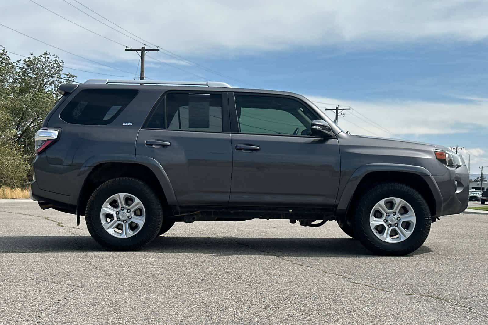 Used 2017 Toyota 4Runner SR5 Premium AWD/4WD image 8