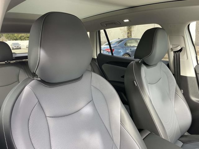 New 2026 Volkswagen Tiguan SE FWD image 27