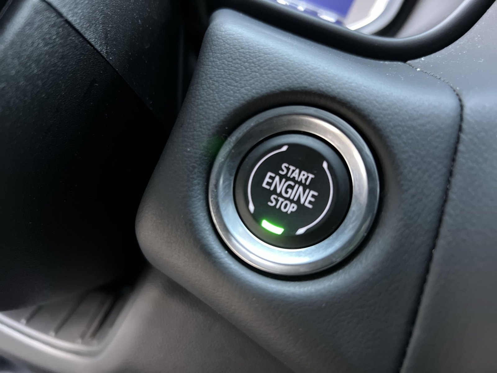 Used 2024 Chevrolet Tahoe RST w/ Luxury Package image 32