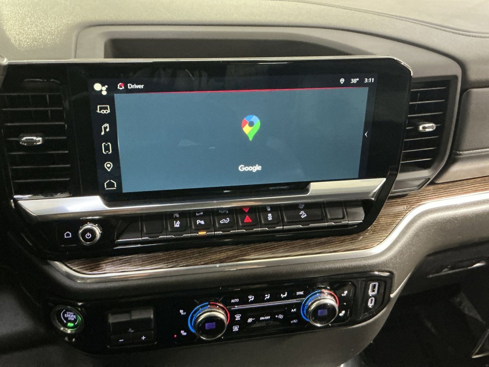 Used 2024 GMC Sierra 3500 SLE image 28