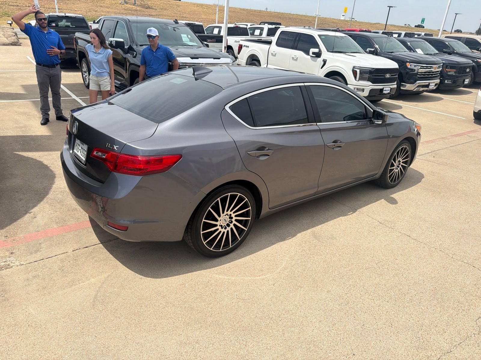 Used 2015 Acura ILX FWD image 4