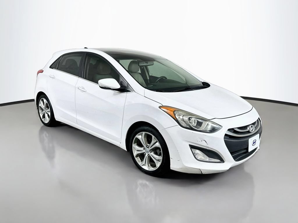 Used 2013 Hyundai Elantra GT w/ Style Pkg FWD image 3