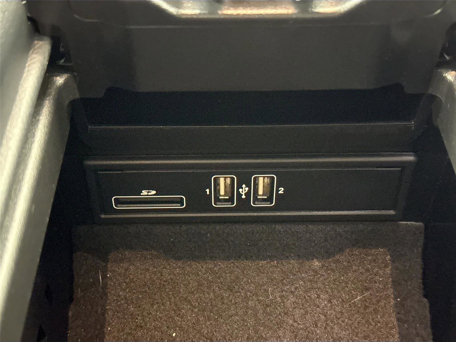 Used 2020 Mercedes-Benz E 53 AMG 4MATIC Cabriolet image 38