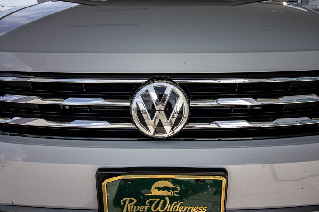 Used 2018 Volkswagen Tiguan S AWD/4WD image 7